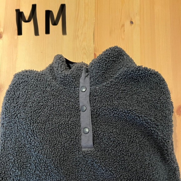 Dutch bros clothes - Picture 5 of 16